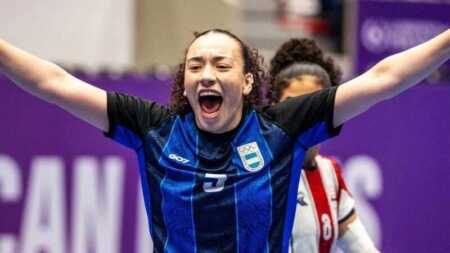 la misionera Mara López al Mundial de Handball