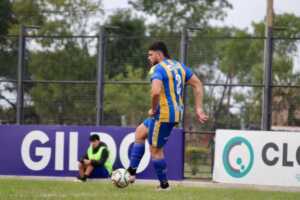 Federal A: Mitre empató en Formosa y continúa como líder de la Zona 2 Bartolomé Mitre empató 0-0 ante Sol de América en Formosa y continúa como único líder de la Zona 2 del Torneo Federal A. El Auriazul aprovechó además la derrota de San Martín para ampliar diferencias en la cima.