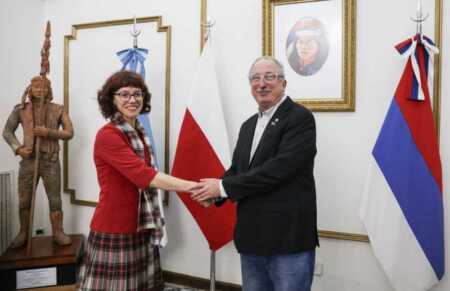 Passalacqua recibió a la cónsul de Polonia Passalacqua