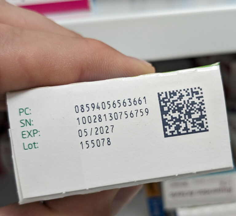 ANMAT obliga a incorporar códigos QR en medicamentos: los prospectos digitales serán obligatorios en Argentina La nueva normativa exige que todos los medicamentos incorporen códigos QR para acceder a información actualizada y oficial sobre su uso.
