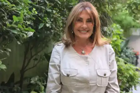 Silvia Fernández Barrio destacó el compromiso de Misiones con la salud pública y alentó a las personas con síntomas de dermatitis atópica a acceder a los controles gratuitos.