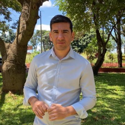“La devoción por el Indio Solari corresponde a una fracción de la sociedad, no de toda la sociedad”, afirmó Solmoirago 3 Cristian Solmoirago afirmó que la muerte del Indio Solari difícilmente modifique el humor electoral y aseguró que la economía seguirá siendo el principal factor de evaluación para los votantes.