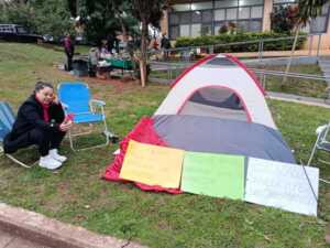 Tras semanas de reclamos, el CGE restituyó la estabilidad docente de Valeria Paraná Valeria Paraná CGE