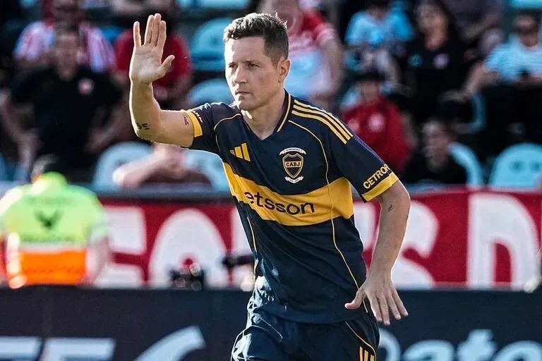 Arruabarrena pasa la escoba: Ander Herrera rescindió su contrato y dejó de ser jugador de Boca Boca
