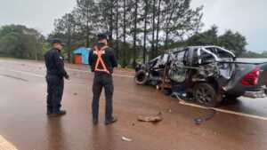 Dos heridos tras un choque entre una camioneta y un camión en Fracrán dos heridos tras choque de camioneta y camión