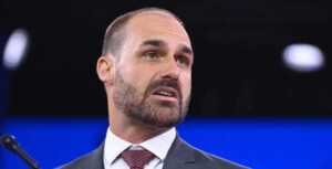 Condenaron a Eduardo Bolsonaro a más de cuatro años de prisión por coacciones a la Justicia estadounidense condenan a eduardo bolsonaro
