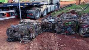 Compactaron 127 toneladas de vehículos secuestrados en el norte de Misiones y avanzan con el saneamiento de depósitos judiciales compactaron autos en Misiones