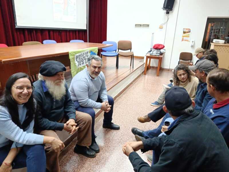 Un reclamo que une a todos: la crisis yerbatera movilizó a productores, tareferos y dirigentes 10 WhatsApp Image 2026 06 18 at 16.54.26 - 9
