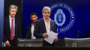 El Gobierno canjeó deuda con el BCRA y redujo un vencimiento por $20 billones previsto para fines de junio.