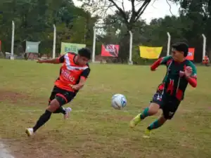 Tiempo de revanchas en el Provincial: se definen los semifinalistas de la FeMiFu Este fin de semana se disputarán los partidos de vuelta de los cuartos de final del Torneo Provincial de la FeMiFu. Nacional, AEMO, Ex Alumnos, Tuyutí, Mandiyú, UCDE, La Canterita y 9 de Julio buscarán un lugar en semifinales.