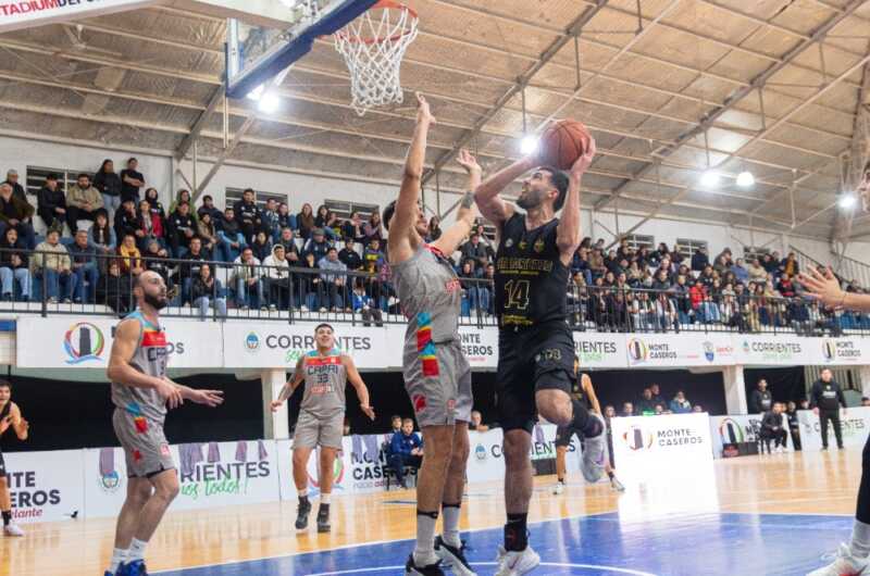 Benetti sobre el reclamo a la CABB: “Odio ganar los partidos en el escritorio, los partidos se ganan en la cancha. ” 4 CAPRI elevó una protesta institucional ante la CAB por la participación de Gonzalo Gerez en el tercer juego de la serie ante San Lorenzo de Monte Caseros. El club misionero solicitó informes y pidió aclaraciones sobre el procedimiento disciplinario aplicado.