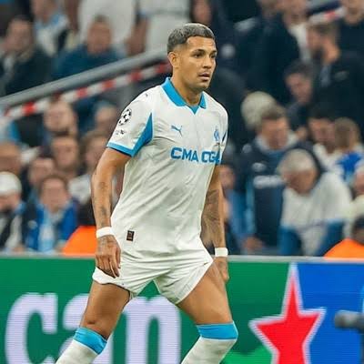 Golpe para Scaloni: Tagliafico se pierde el debut de Argentina en el Mundial 5 La Selección Argentina sufrió una baja sensible de cara al debut en el Mundial 2026. Nicolás Tagliafico quedó descartado para enfrentar a Argelia por una lesión muscular y Lionel Scaloni ya tiene a su posible reemplazante.