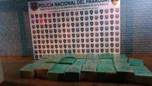 Incautan más de 500 kilos de marihuana en un puerto clandestino de Ciudad del Este este