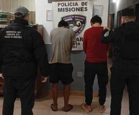 Uno de los sospechosos intentó ocultarse en la copa de un árbol para evitar ser detenido durante el operativo realizado por la Policía de Misiones.