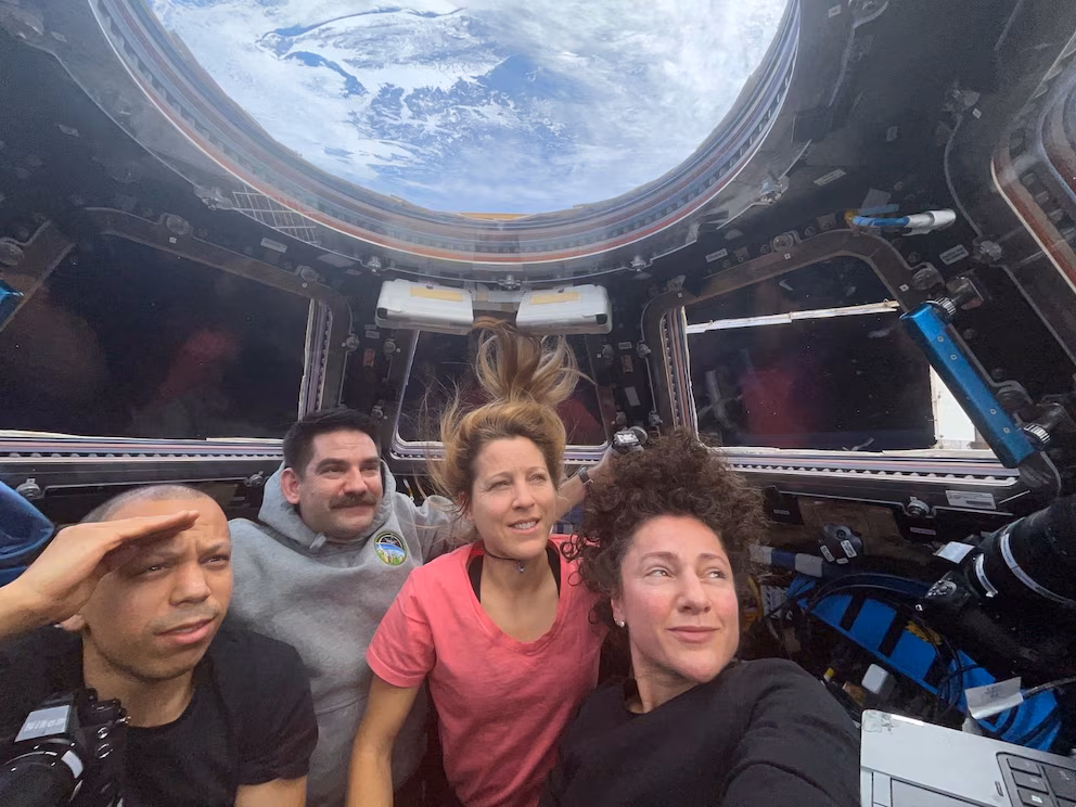 La NASA ordenó refugiarse a sus astronautas tras una peligrosa fuga de aire en el espacio 3 Alerta en la Estación Espacial Internacional: una fuga de aire obligó a la NASA a activar un protocolo de emergencia