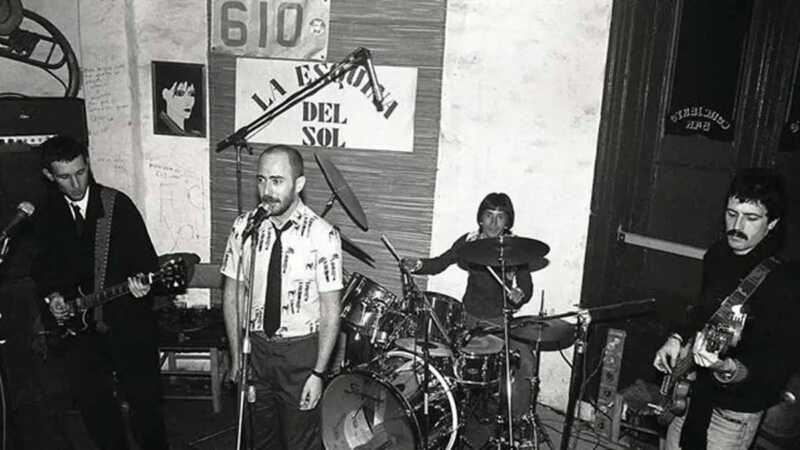 Murió el Indio Solari, histórico líder de Los Redondos y referente fundamental del rock argentino, tras años de luchar contra el Parkinson.